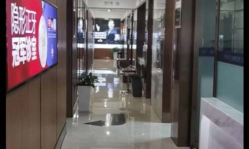 成都新橋口腔門診過道