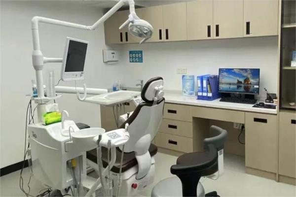 北一口腔鳳凰天成門診部牙椅