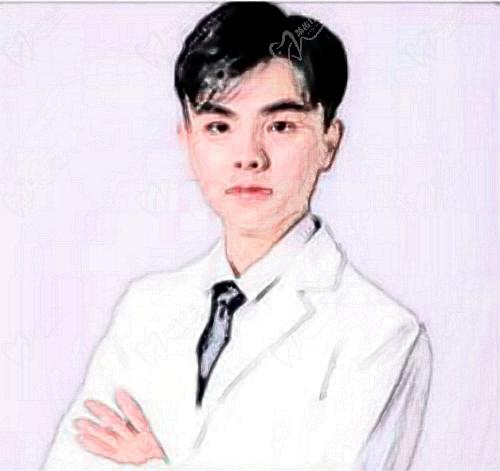 四川內(nèi)江隆昌中貝口腔職業(yè)醫(yī)師呂榮杰