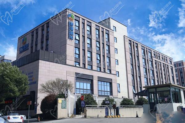 上海飛秒激光近視手術(shù)哪家醫(yī)院好？上海普瑞眼科