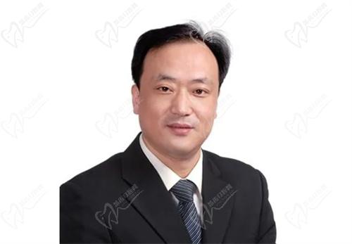 上海健麗醫(yī)美張晉寶醫(yī)生簡(jiǎn)介