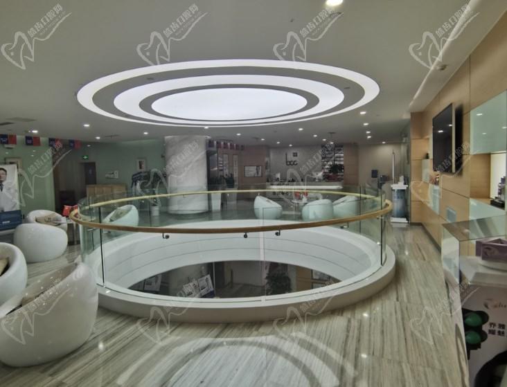 重慶聯(lián)合麗格第五醫(yī)療美容醫(yī)院