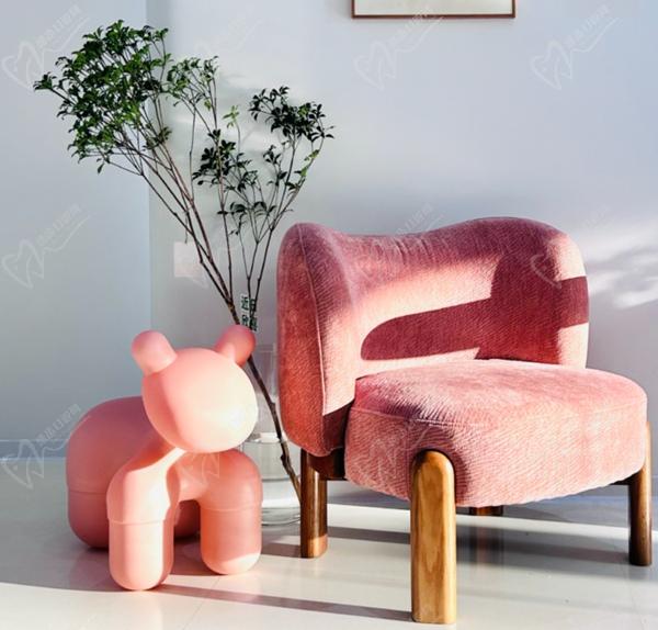 重慶多樂(lè)兒童齒科(謝家灣萬(wàn)象門診)