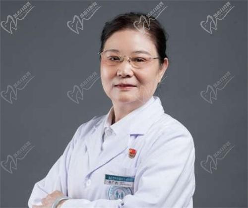 黃廣香究竟怎么樣？從個(gè)人資料到口碑，手術(shù)水平與案例全解析！