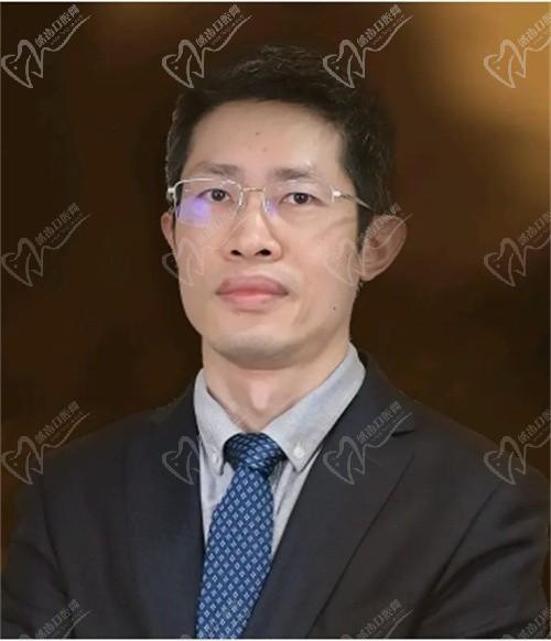 許澍洽